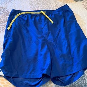 Men’s swim trunks